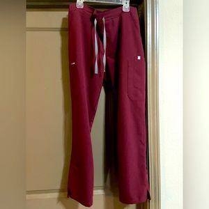 FIGS Women’s Petite Scrub Pants Size M